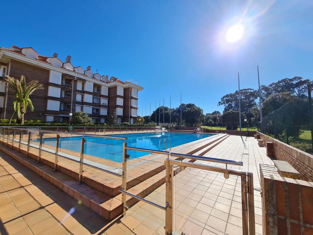 Ferienwohnung Noja. Piso En Noja A 5 Minutos De La Playa De Ris Exterior foto