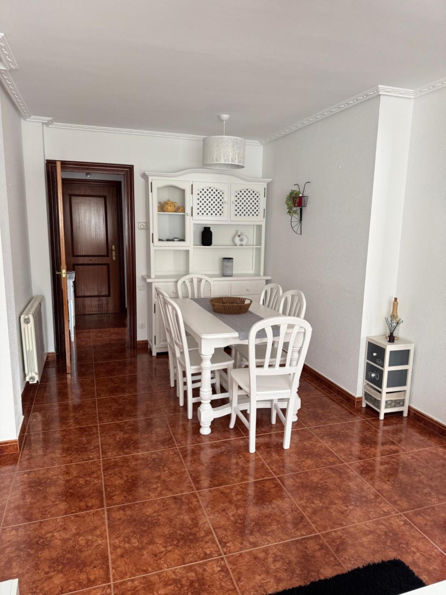 Ferienwohnung Noja. Piso En Noja A 5 Minutos De La Playa De Ris Exterior foto