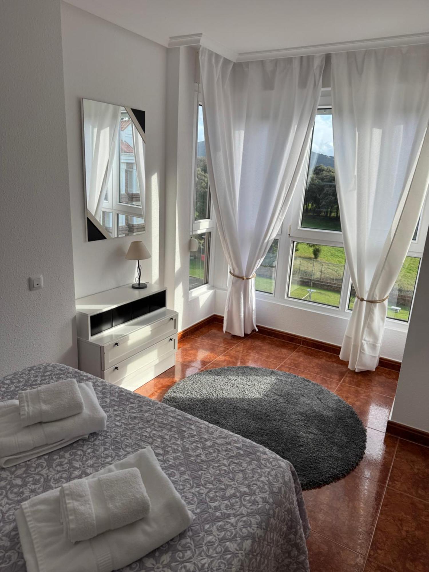 Ferienwohnung Noja. Piso En Noja A 5 Minutos De La Playa De Ris Exterior foto