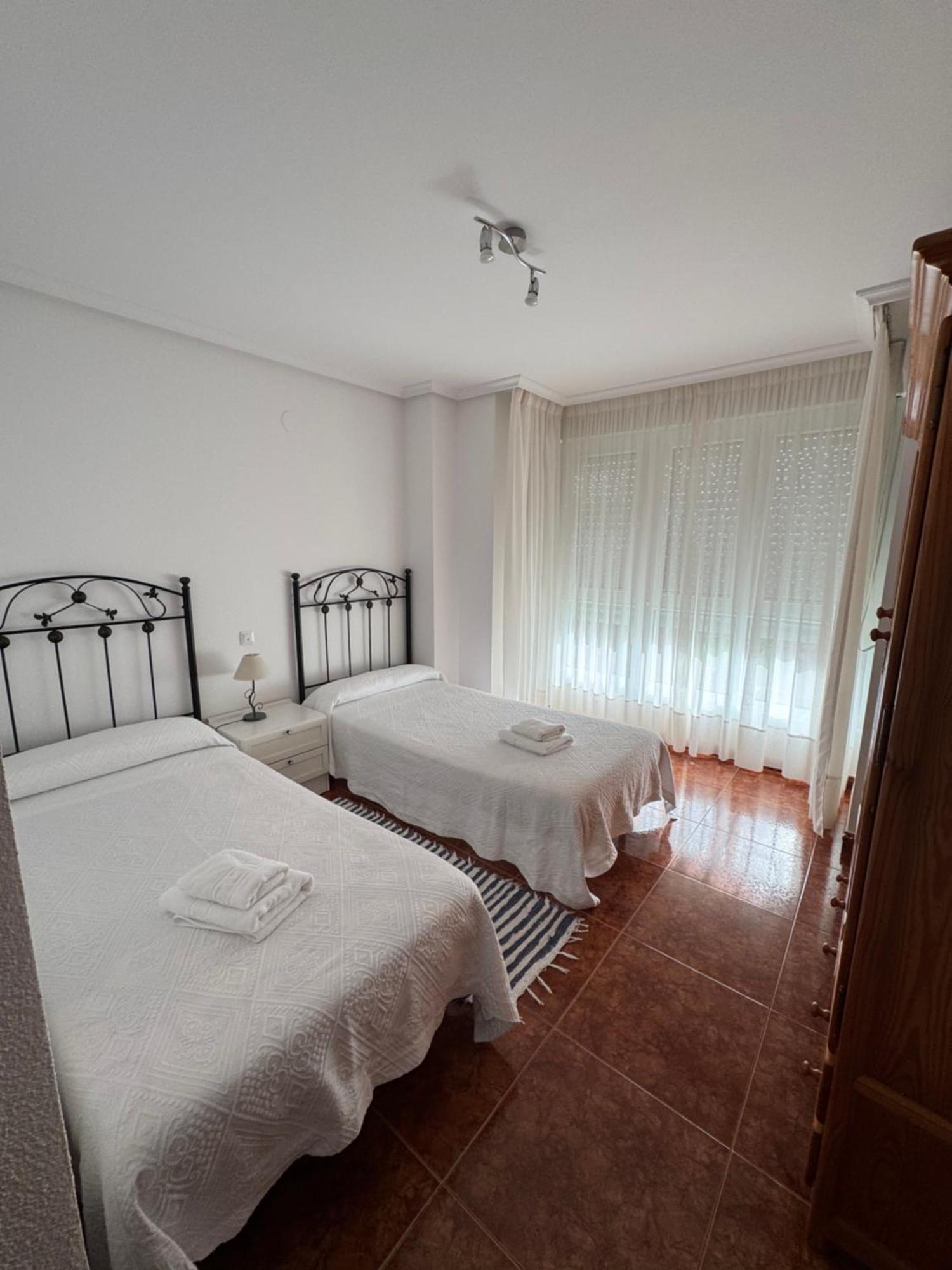 Ferienwohnung Noja. Piso En Noja A 5 Minutos De La Playa De Ris Exterior foto